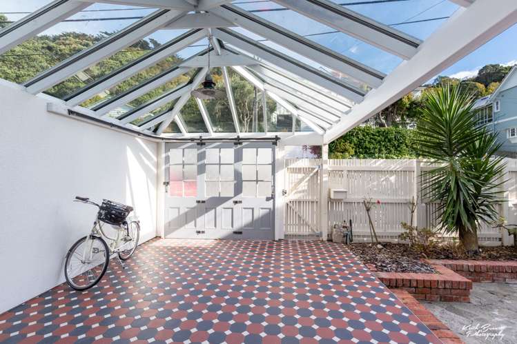 37 Grant Road Thorndon_4