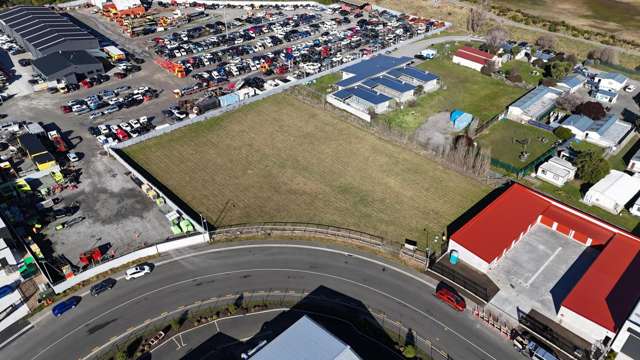 Rare Hornby industrial land