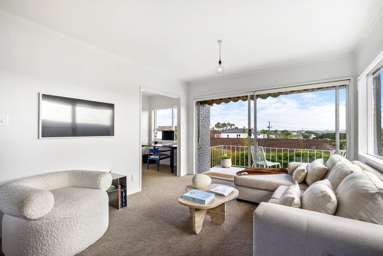 4/134 Calliope Road_2
