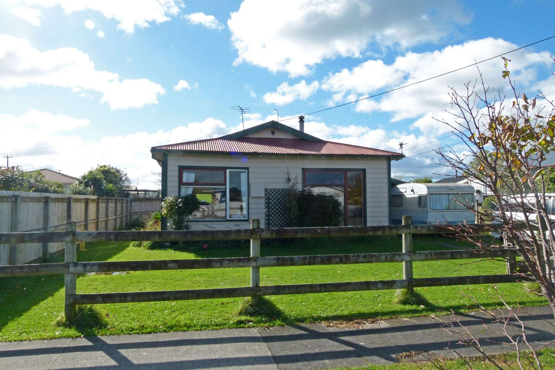 28 Cambridge Street Milson Palmerston North City Houses for Sale