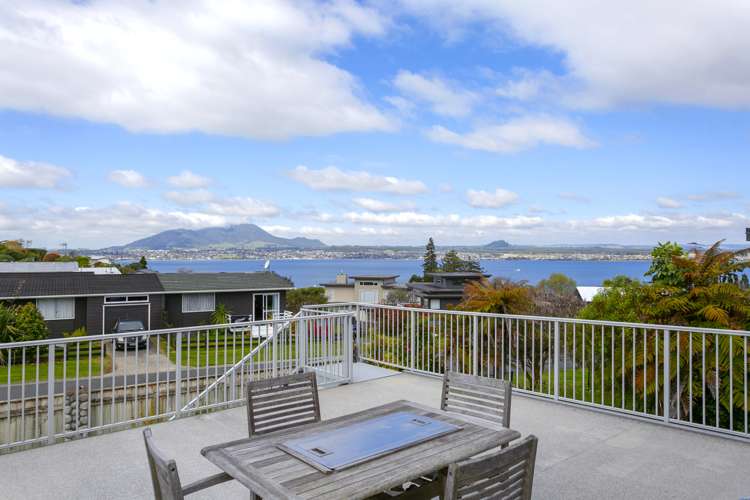 13 Besley Place Acacia Bay_19