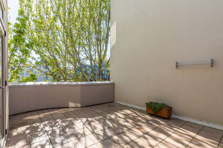 1/2 Upper Queen Street Auckland Central_0