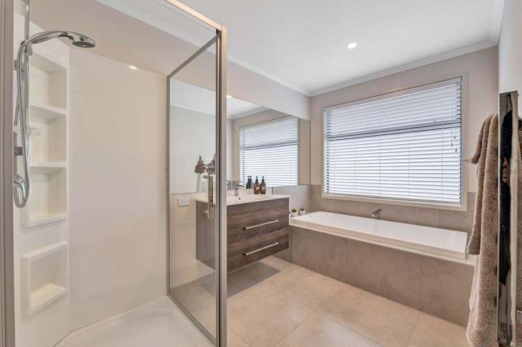 425 Mangorei Road Highlands Park_15