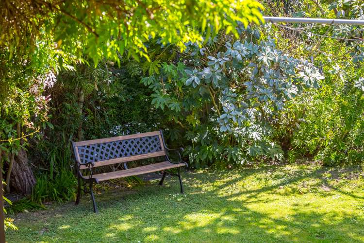 25 Jeans Street Masterton_23