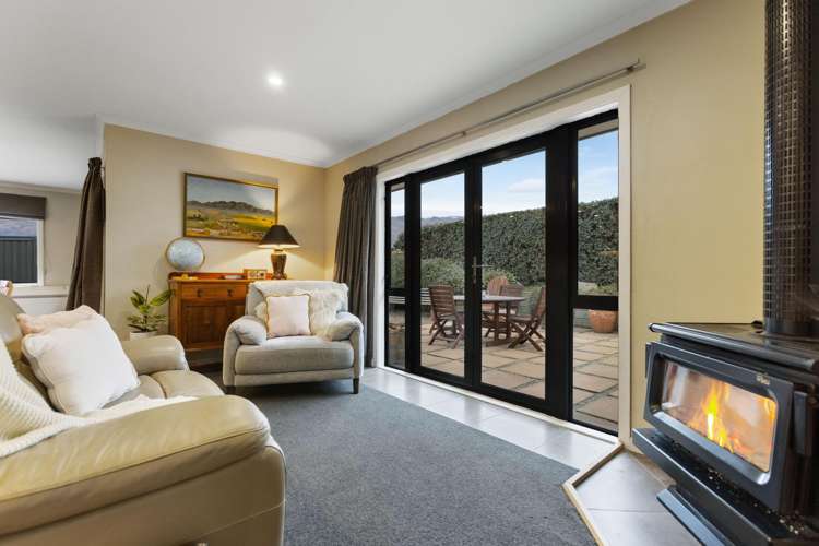 5 Ethereal Crescent Cromwell_12