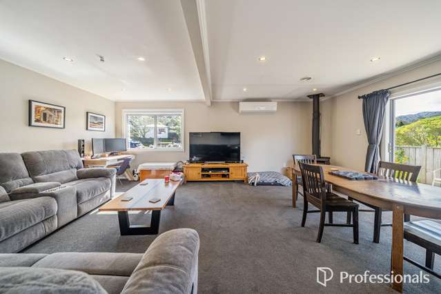 25 Kendal Grove Wainuiomata_2