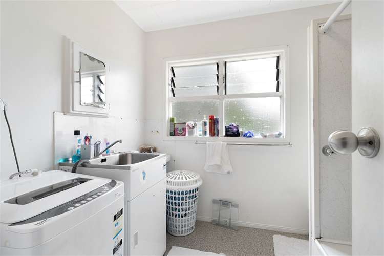 2/60 Gardner Avenue New Lynn_10