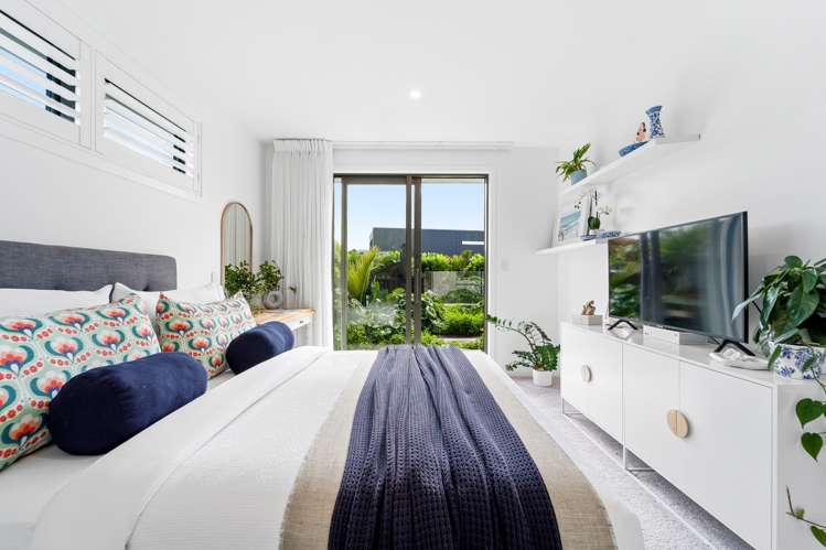 11 Sandpiper Avenue Point Wells_14