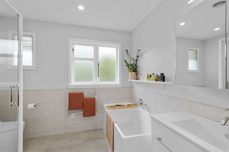 85 Brookside Terrace Bryndwr_14