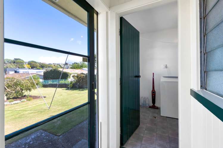 9a Chilman Street Strandon_17