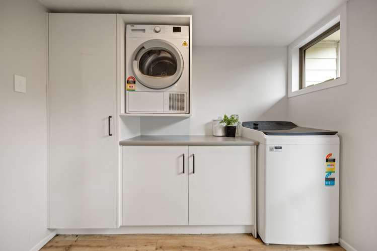 31 Sunnyhills Avenue Glenview_9