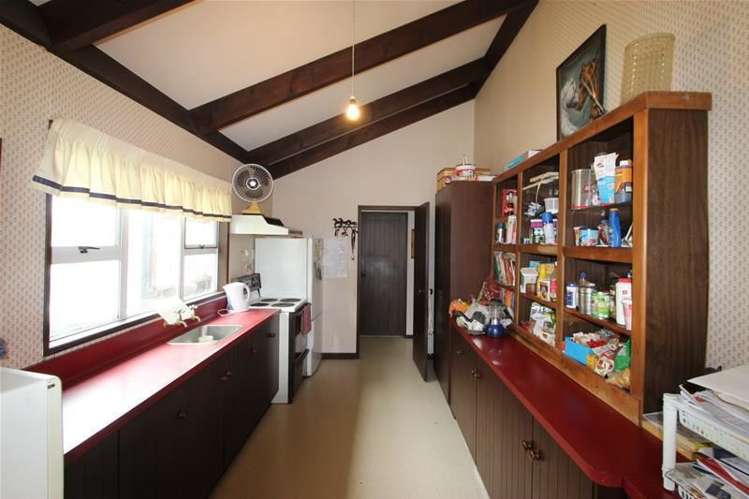 207 Winter Road Wyndham Surrounds_13