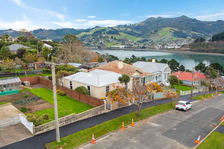 9 Burns Street Port Chalmers_14