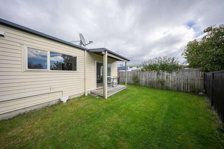 21 Mackinnon Loop Te Anau_32