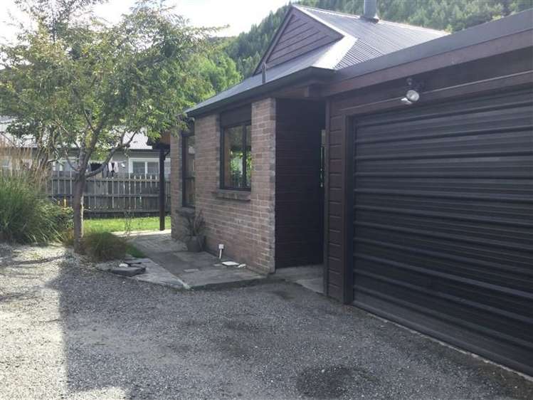 22a Davey'S Place Arrowtown_9