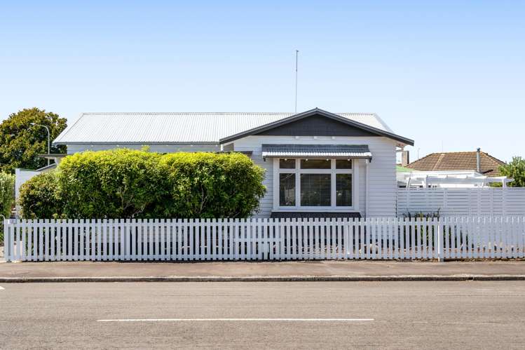 2 McVay Street Napier South_23