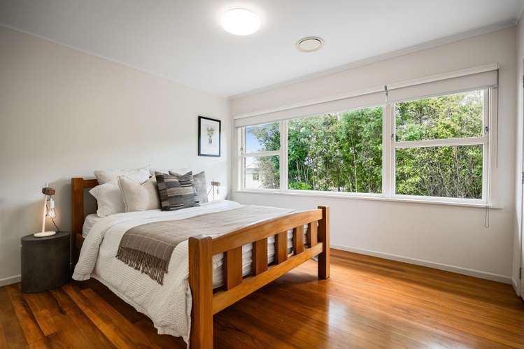 89 Aeroview Drive Beach Haven_10