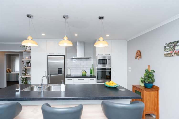 26 Kawariki Drive Baverstock_8