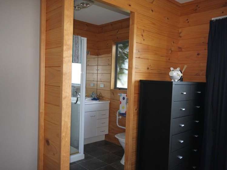 35 Oceanair Drive Pauanui_10