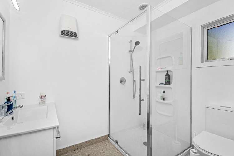 207a The Square Whangamata_8