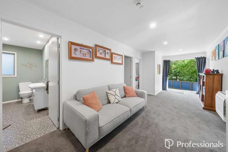 17 Martin Grove Normandale_22