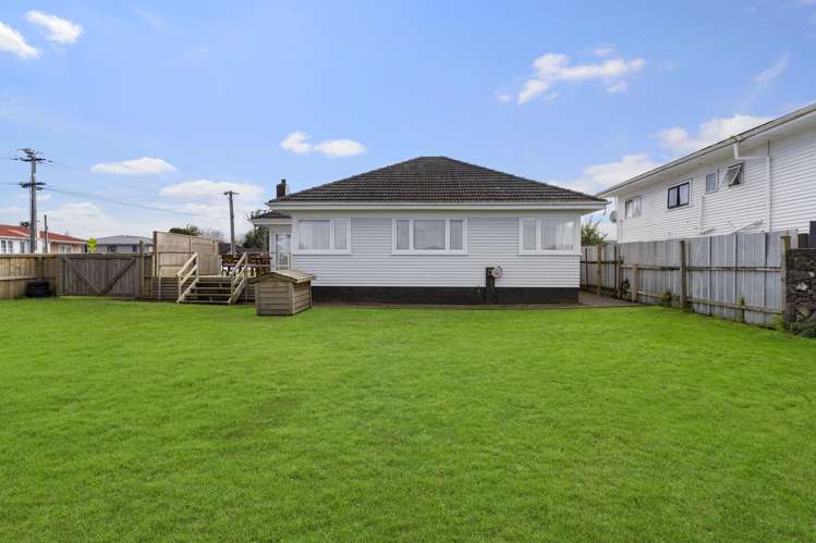 3/98 Kenderdine Road_0