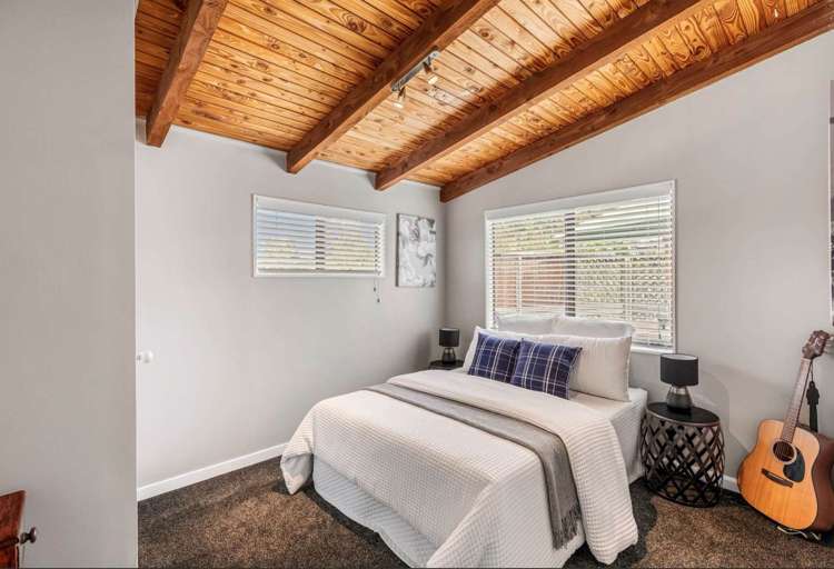 38 Thorburn Avenue Red Beach_6