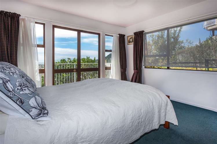 8 Pine Grove Tairua_21