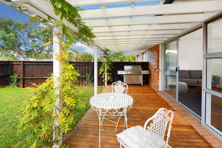1/13 Burns Avenue Takapuna_4
