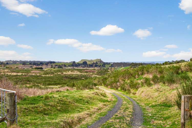1200 Poihipi Road Oruanui_21