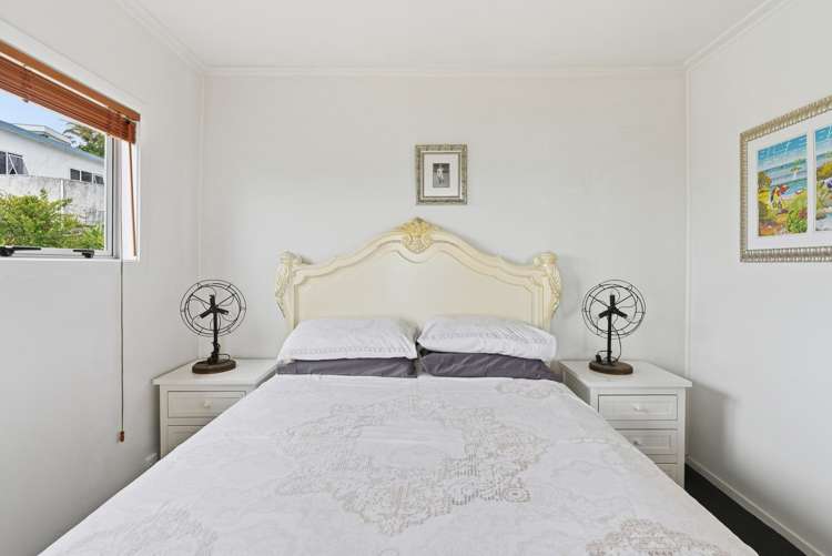 45 Seaview Road Cable Bay_11