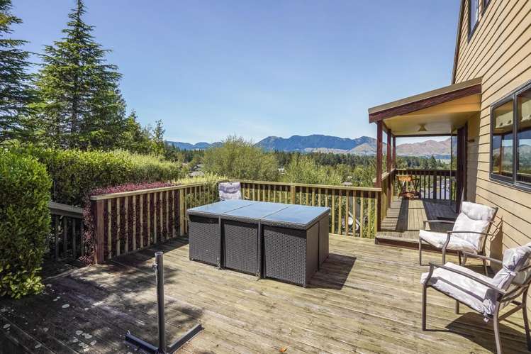 22 Chalet Crescent Hanmer Springs_18