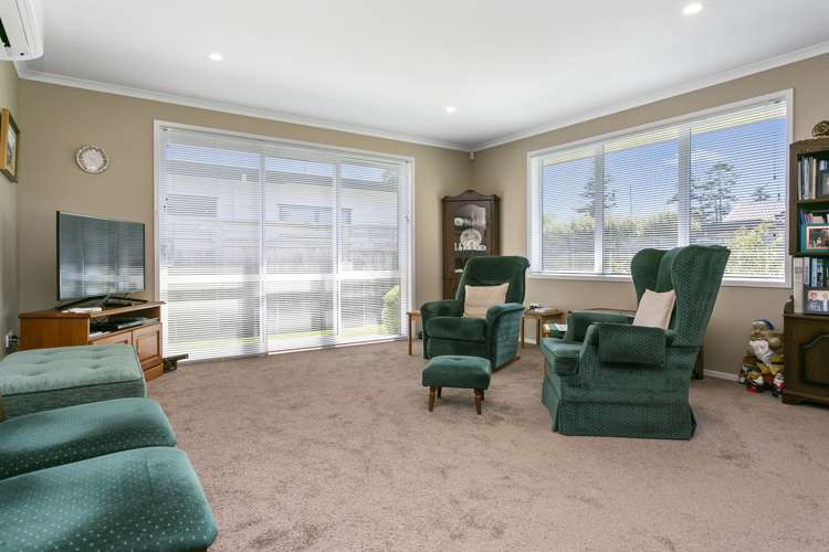 10 Plescher Crescent Leamington_6