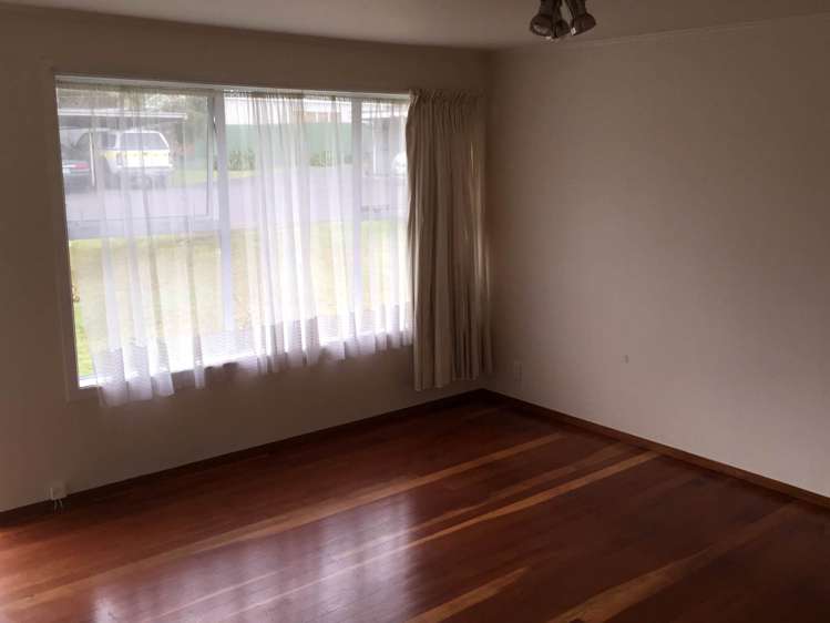 5/5 Grant Street Mount Albert_11