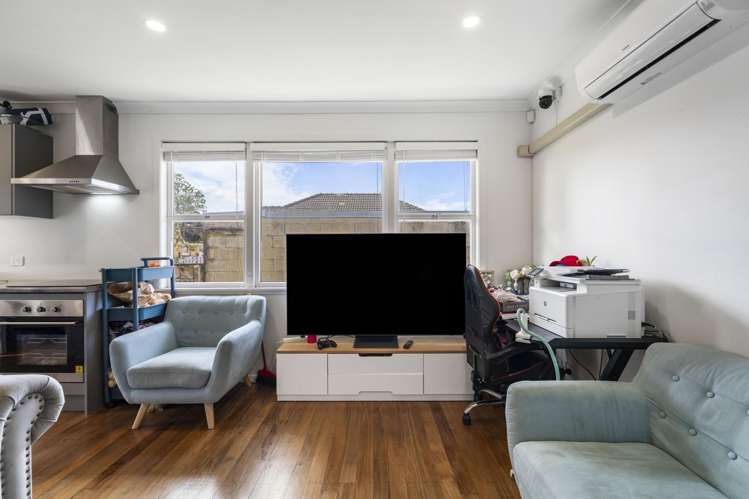 2/2 Overton Road Papatoetoe_4