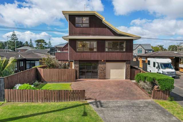 2 Empire Road Orewa_3