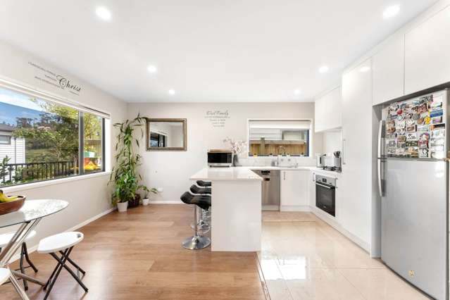 10b Kaimai Avenue Massey_4