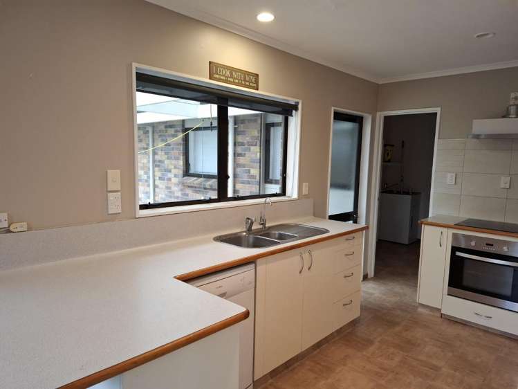 56 Tennyson Street 1093_4