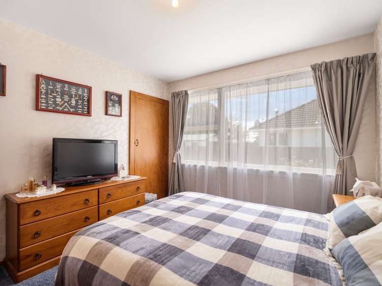 12 Carters Road Aranui_14