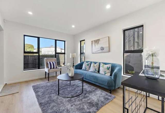 1B Dreadon Road, Manurewa_3