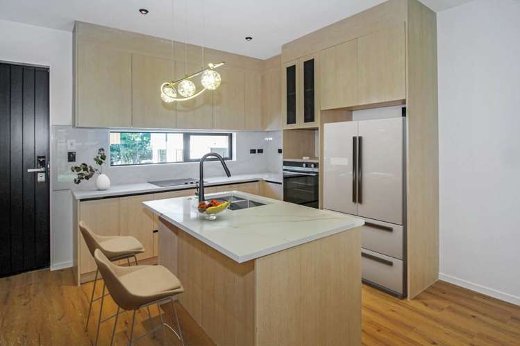 5/6 Broadview Place Howick_4