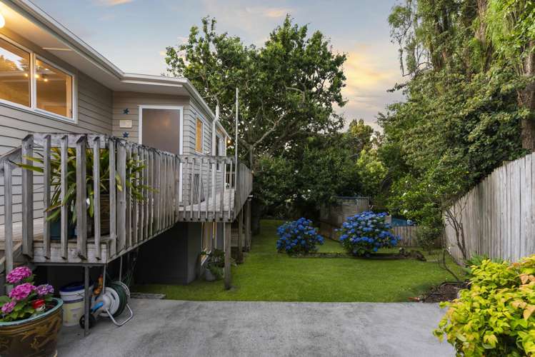 3 Melba Street Beach Haven_24