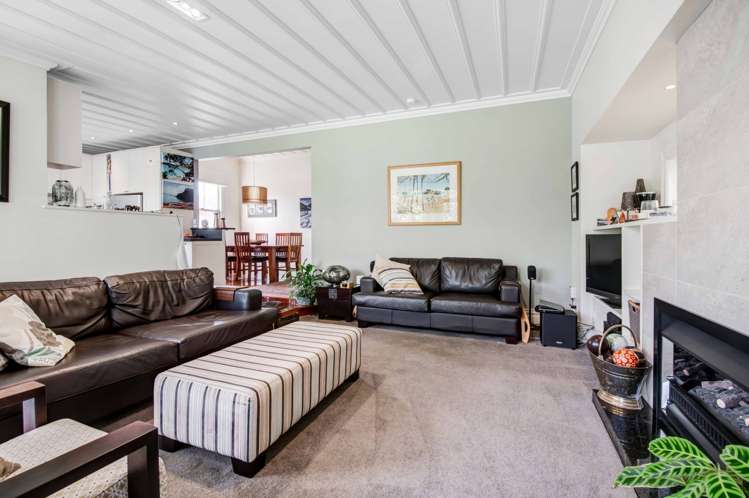 39 Roslyn Terrace Stanley Point_6