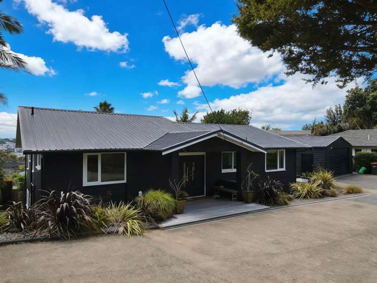 100 Hibiscus Coast Highway_0