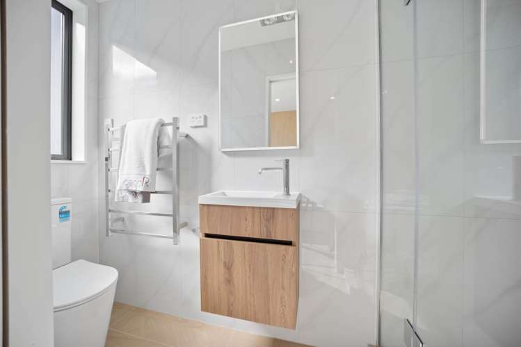 93 Joshua Carder Drive Hobsonville_15