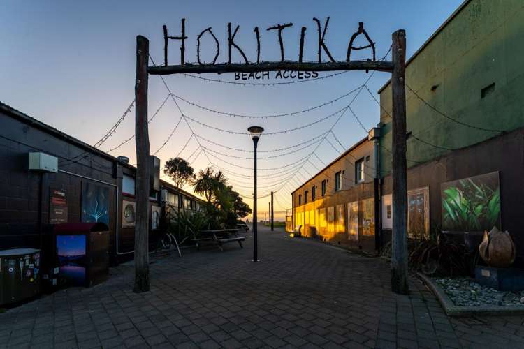 94-96 & 102-104 Revell Street Hokitika_13
