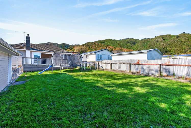 24 Castlerea Street Wainuiomata_21