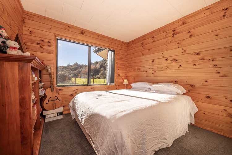 6 Deemac Street Reefton_12