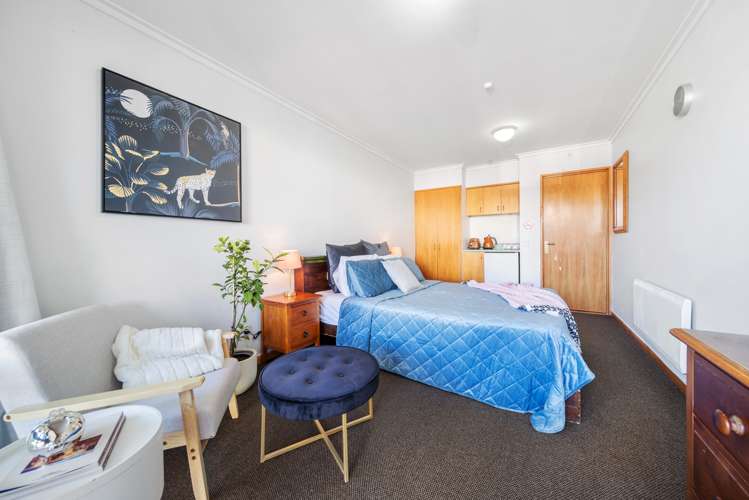 310/139 Fernhill Road Fernhill/Sunshine Bay_11