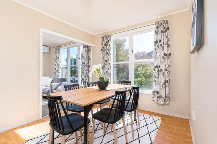 106 Warspite Avenue Cannons Creek_6